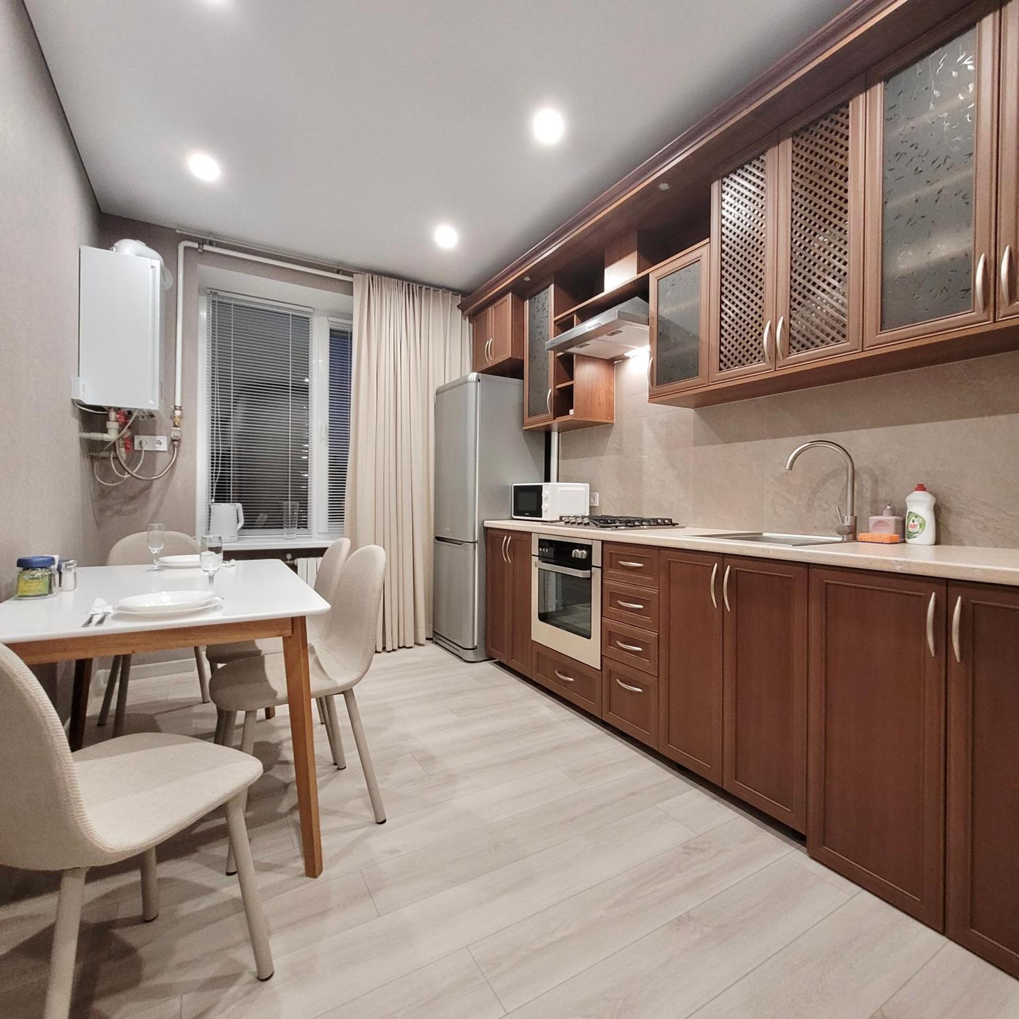 Apartpoltava Premium Relax двокімнатні з джакузі * 波尔塔瓦